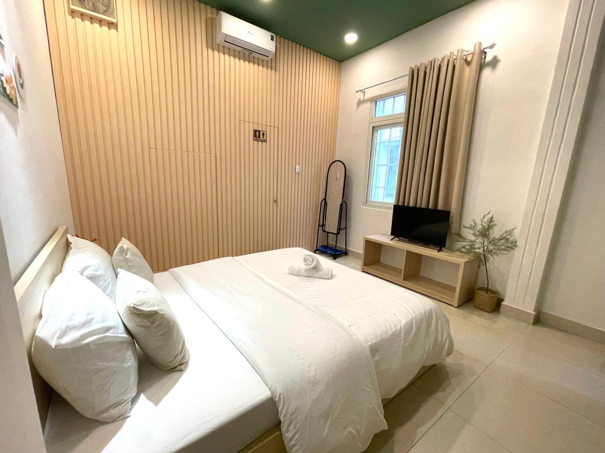 Ann Hotel *